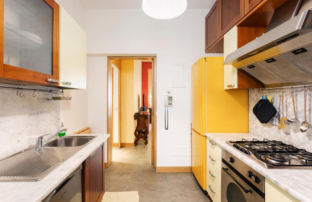 A Retreat In The Heart Of Milan I Via Sapeto Apartment Luaran gambar
